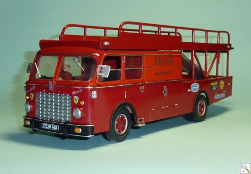 Fiat Racing Car Transporter (Ferrari) (TRU-702)